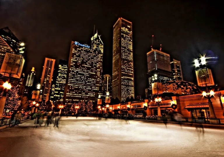 Ice scating rink in Chicago in the winter