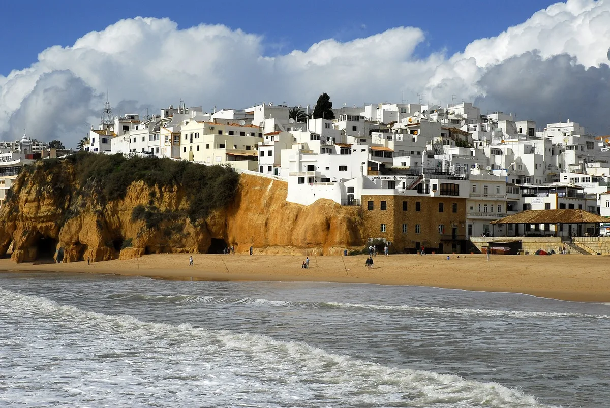 Beach Resorts near Lisbon