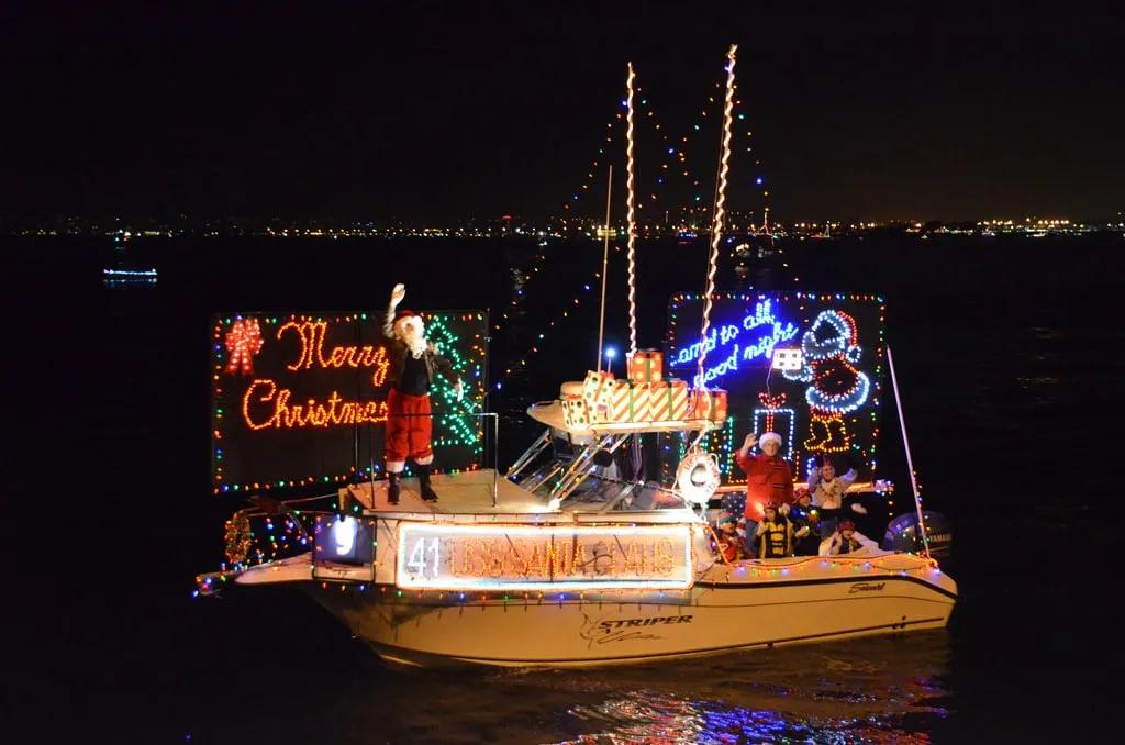 Best places to visit for Christmas in USA : Coronado Christmas celebration - Santa arrives via Ferry