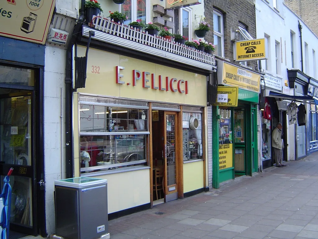E Pellicci, London Cafe Restaurant