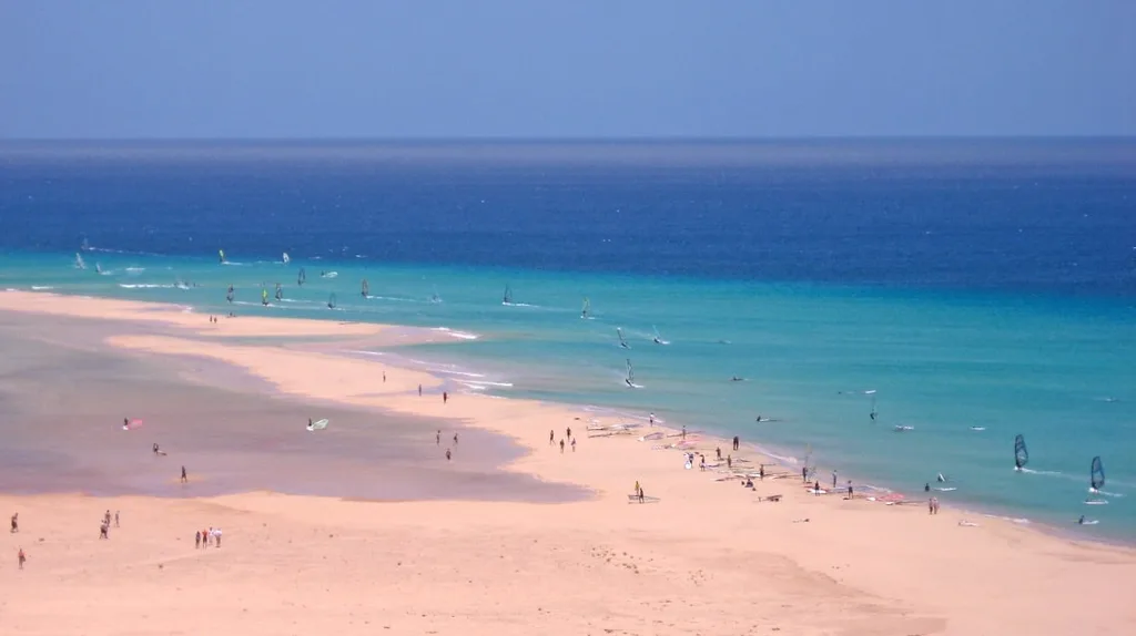 Amazingly white sandy beach De Satovento