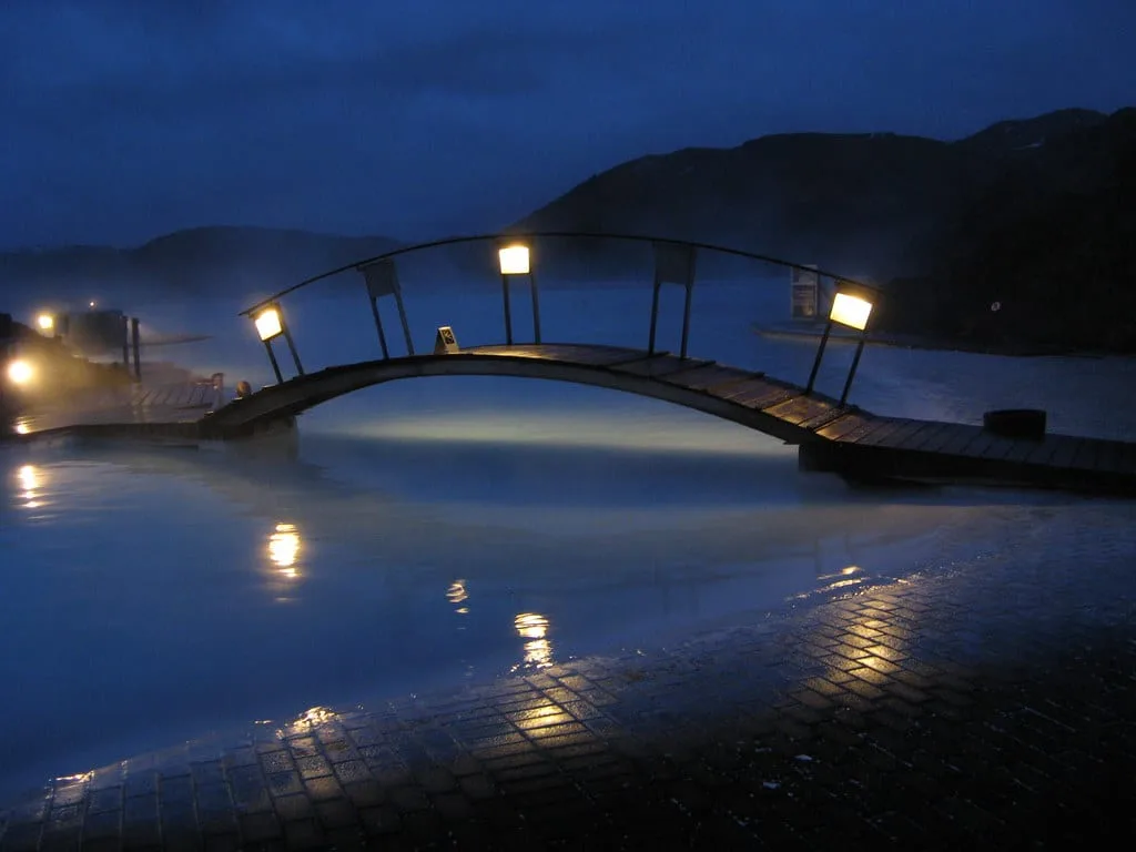 The Blue Lagoon looks sublime at night
