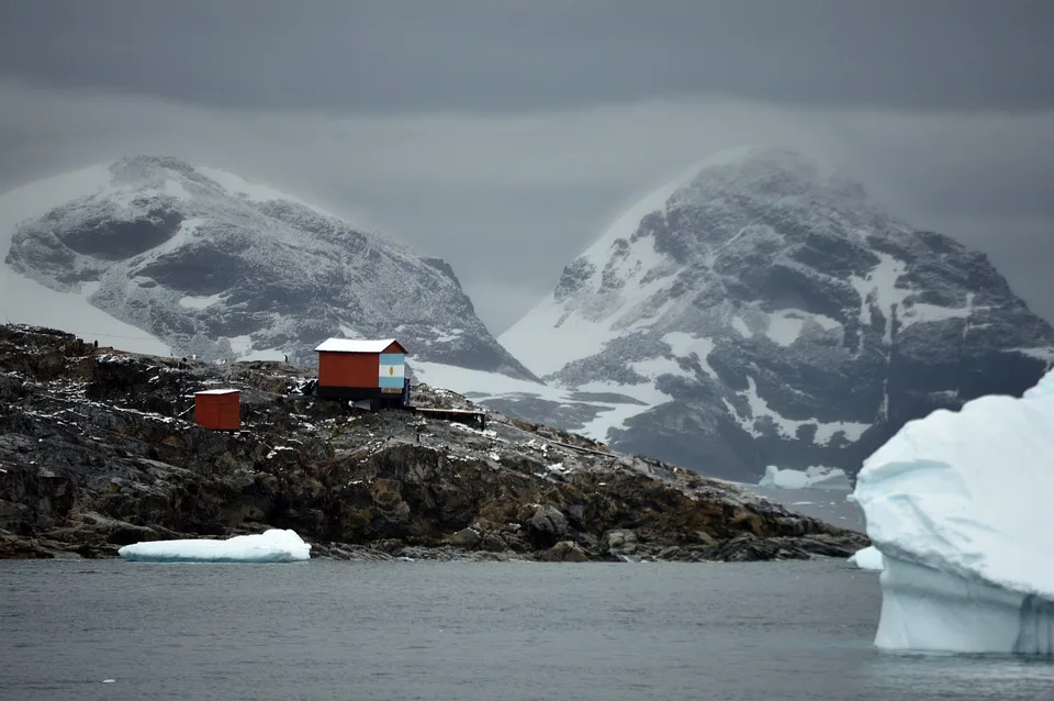 A Small Research Base in Antarctica