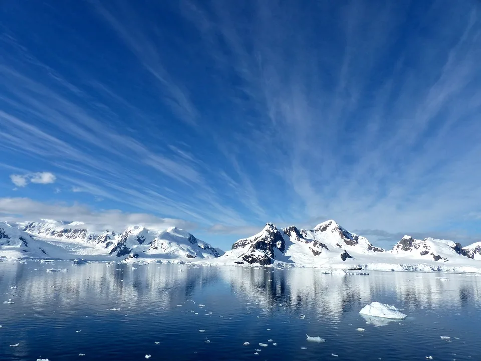 Paradise Bay and Ice at the South Pole