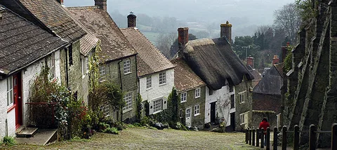 Gold Hill - a steep cobbled street, Shaftesbury town