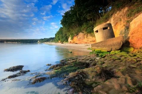  Dorset Beach