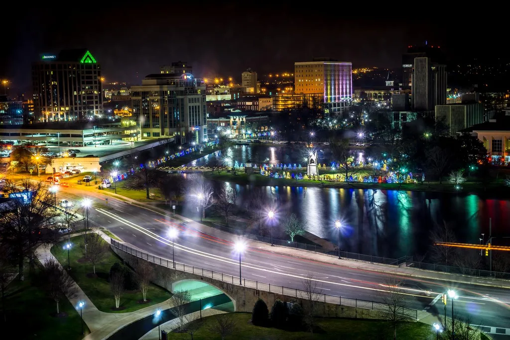 A panoramic view of Huntsville at night