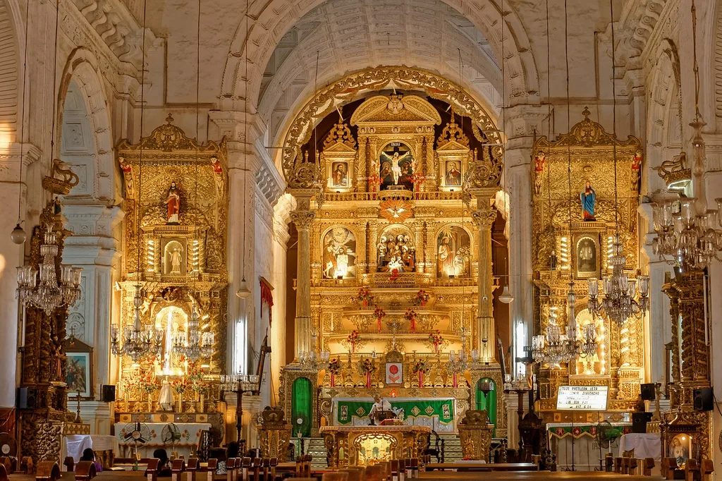 Spectacular interior of a church in Goa