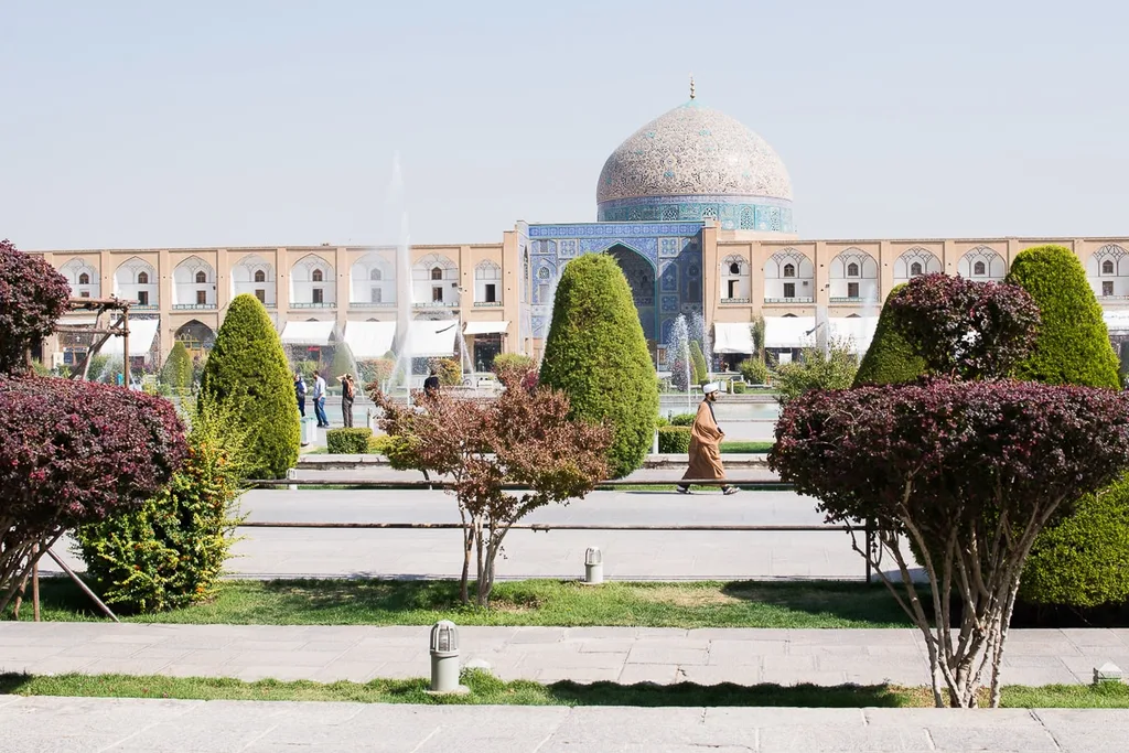 MATOUS-Esfahan-001-01