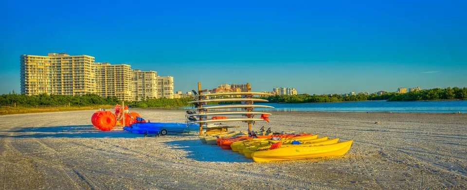 Tigertail Beach Park shoreline on Marco Island