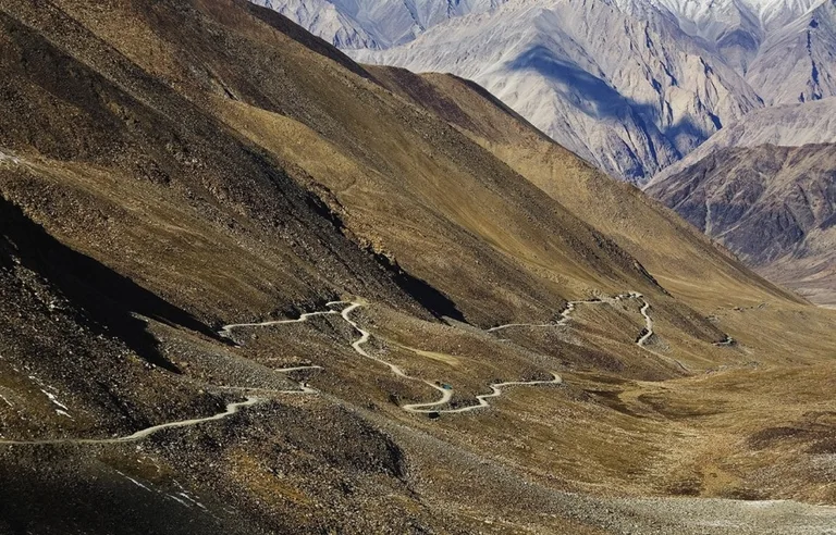 Khardung La, India