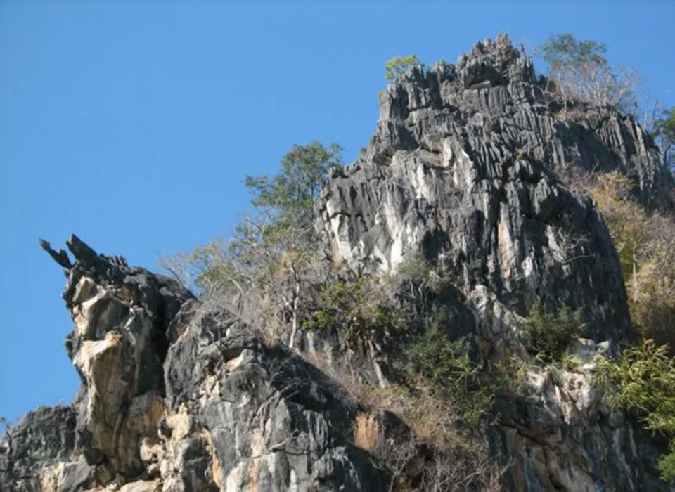 Chillest climbing in Southeast Asia, Crazy Horse