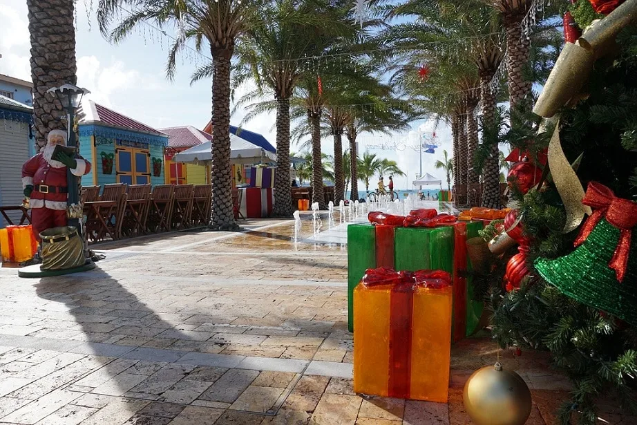 Top 10 Warm Christmas Destinations in the USA