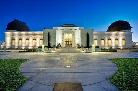 Entrance in the Griffith Observatory