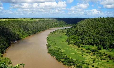 Chavon River 02