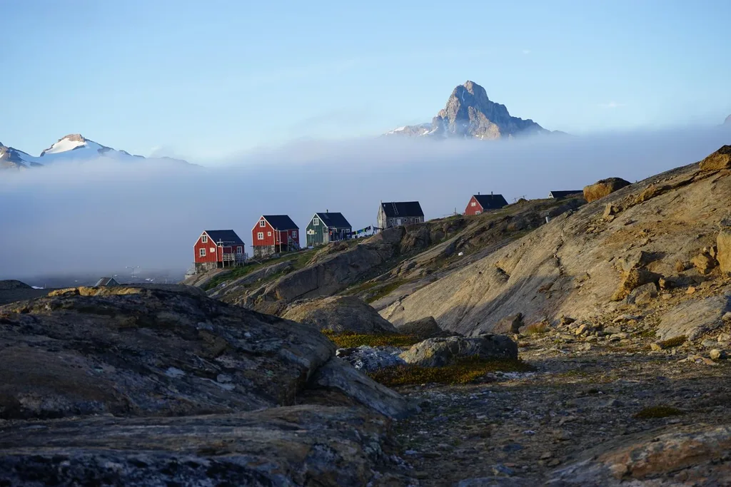 Coastal parts of Greenland are the most populated